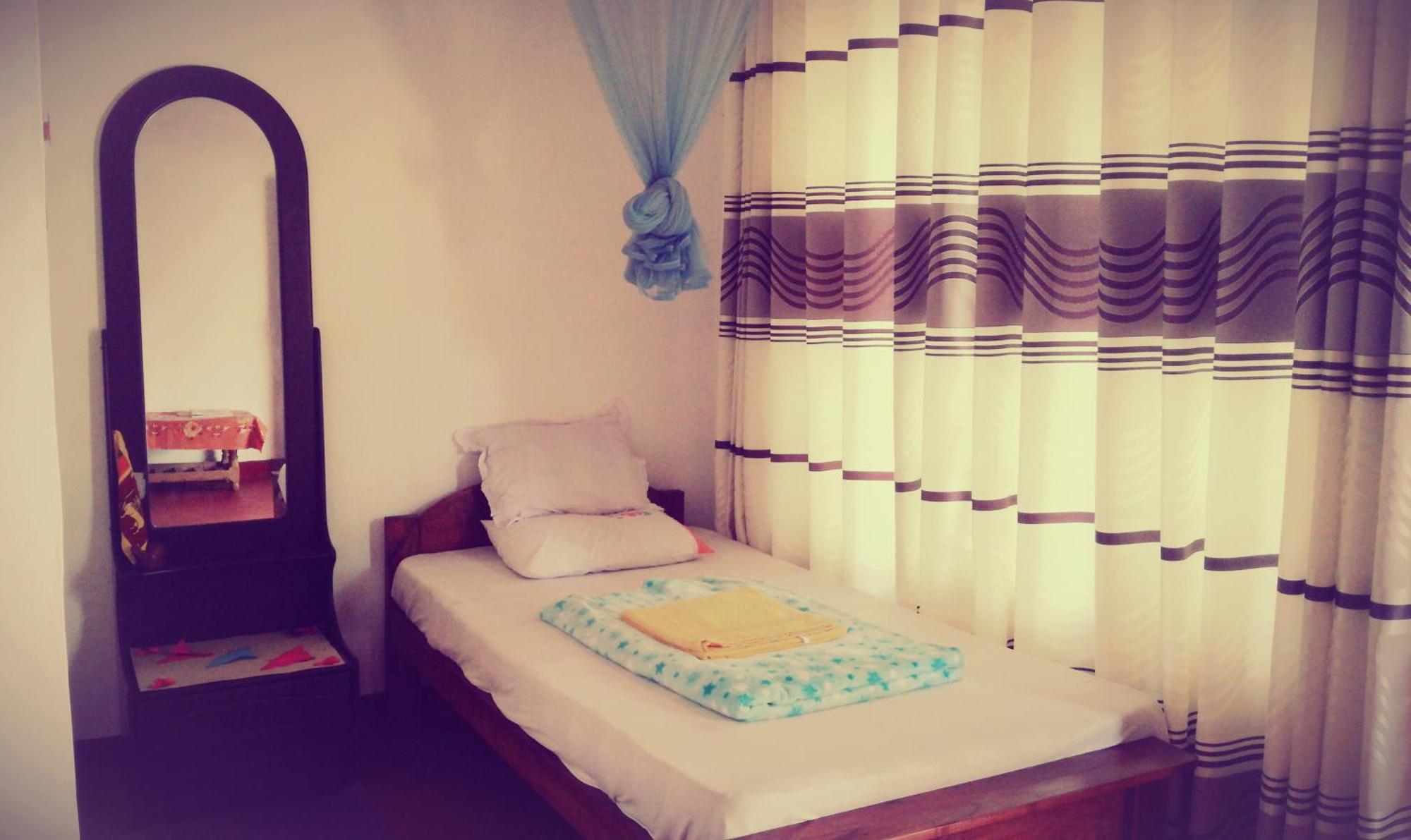 Deneth Homestay Элла Экстерьер фото